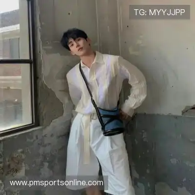 杜严谦